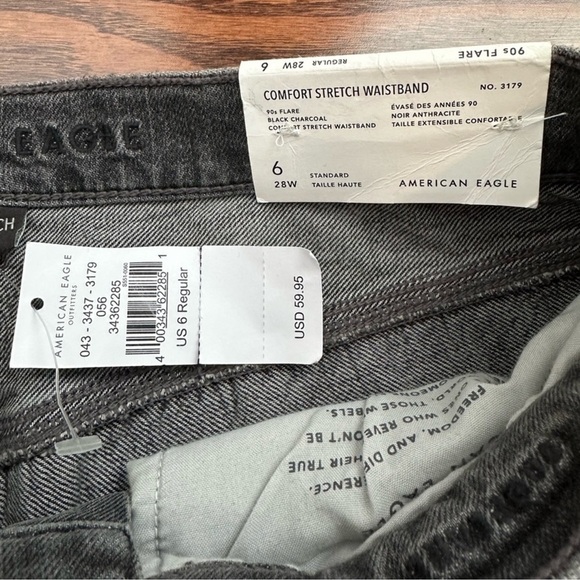 NWT American Eagle 90s Flare Jean - Picture 8 of 10